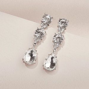 Olive + Piper Eleanor Drop Earrings